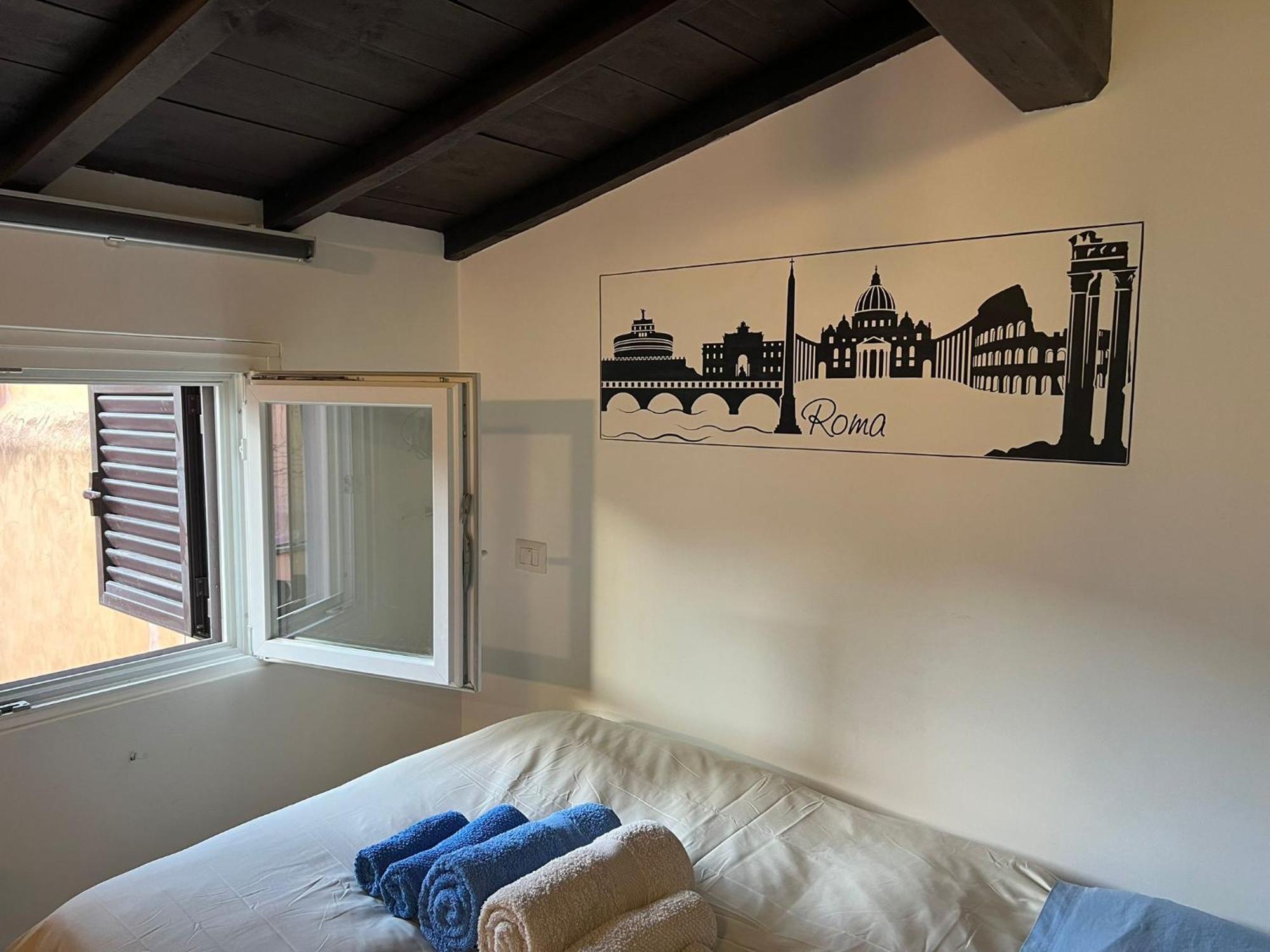 Monolocale Trastevere Locato Per Finalita Turistiche โรม ภายนอก รูปภาพ